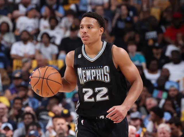 开场艾丽丝 开场艾丽丝